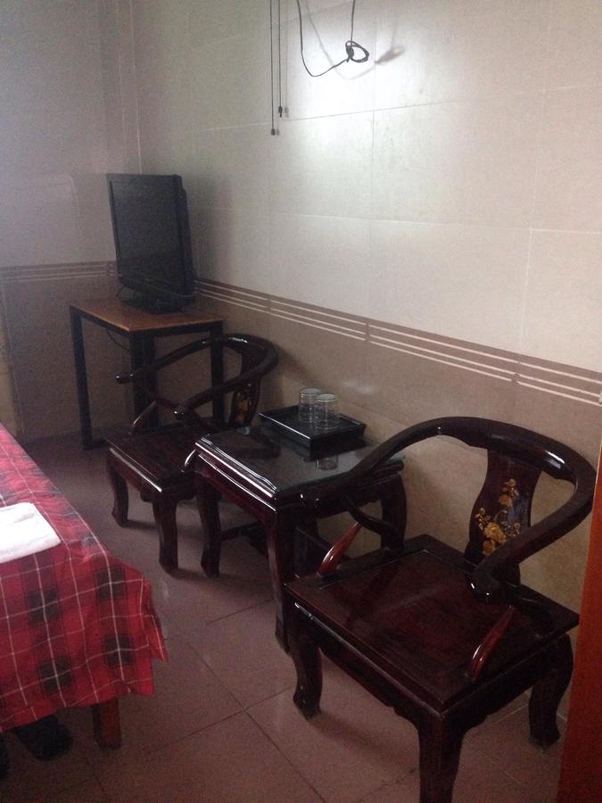 Hotel Tokyo 1 Vinh Bagian luar foto
